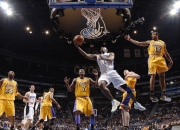 开云下载-从墨尔本到温布尔登，辛纳领衔的澳网碾压温网时代，网球格局如何被重塑？