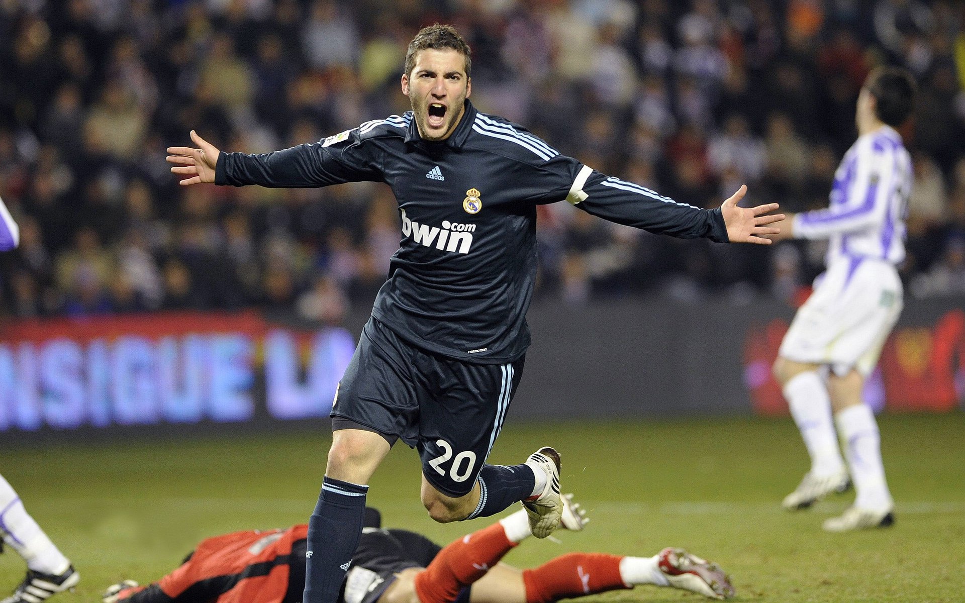 加克波赛后评分拉满，尤文客场带走曼城，一场颠覆预期的战术博弈